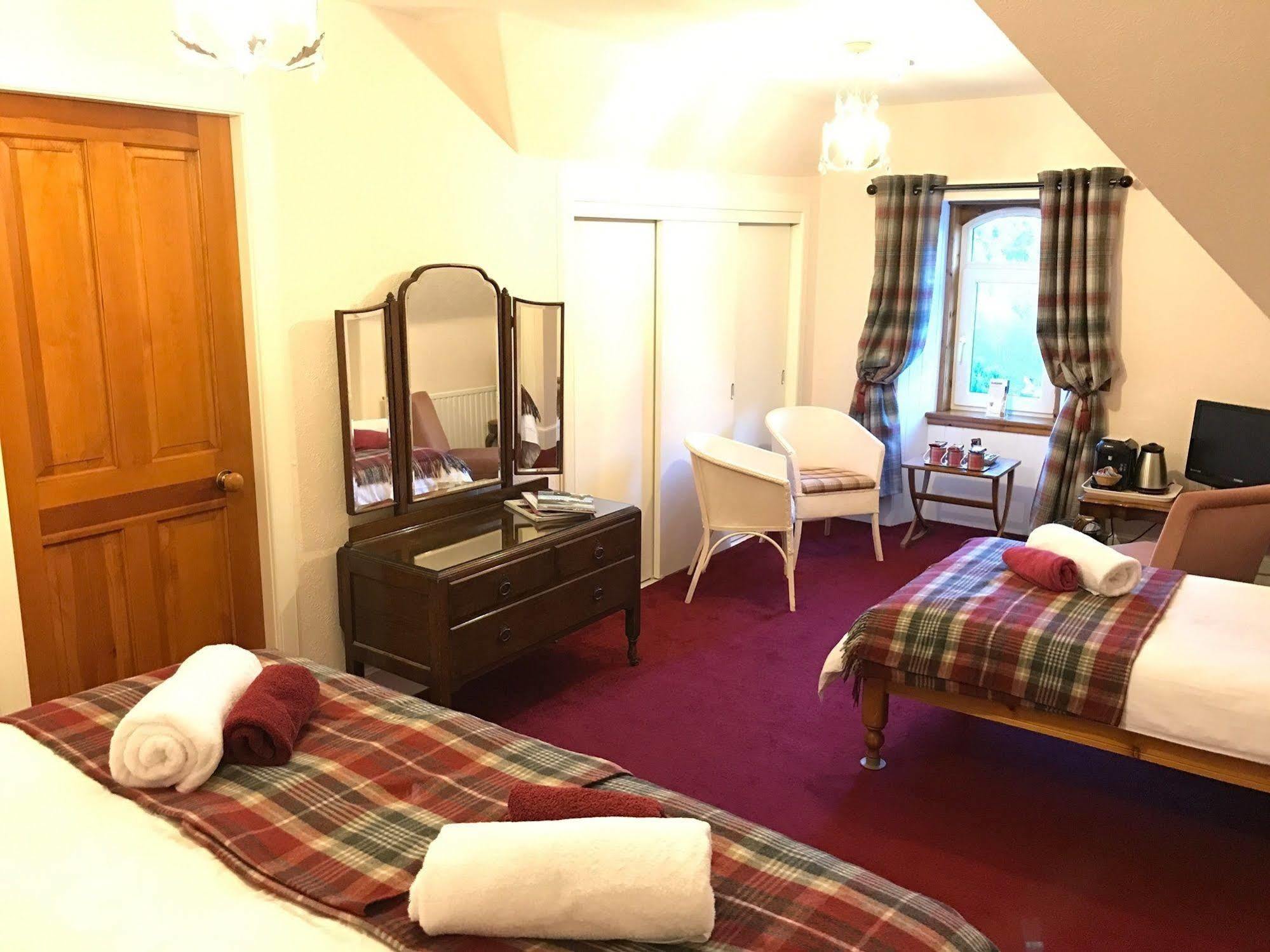 Rossmor Bed & Breakfast Grantown-on-Spey 외부 사진