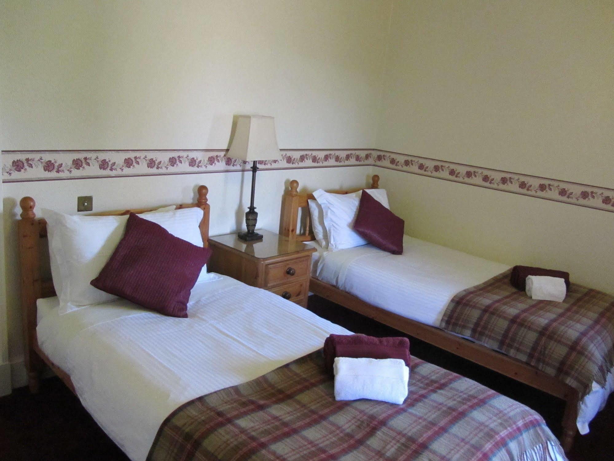 Rossmor Bed & Breakfast Grantown-on-Spey 외부 사진