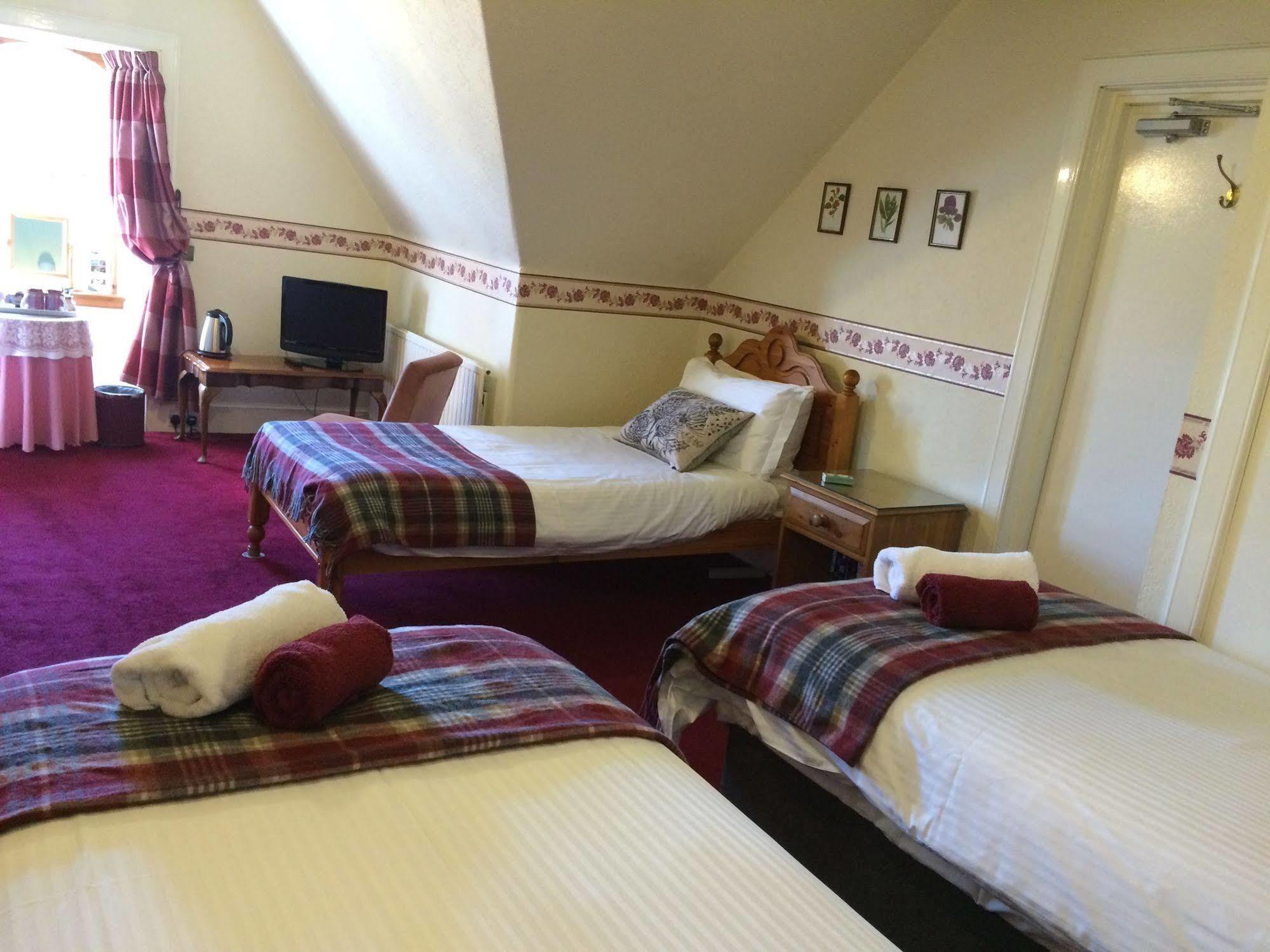 Rossmor Bed & Breakfast Grantown-on-Spey 외부 사진