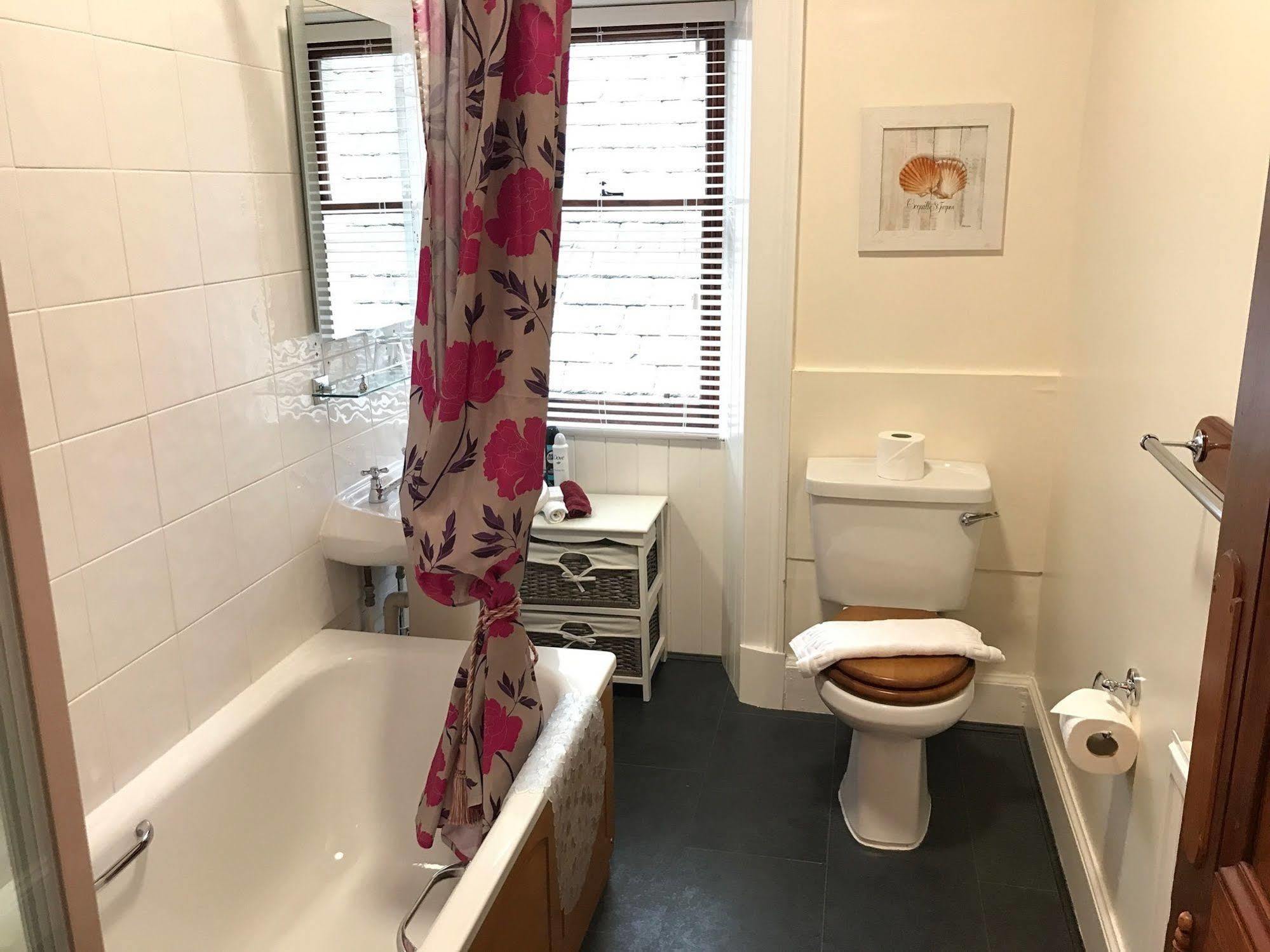 Rossmor Bed & Breakfast Grantown-on-Spey 외부 사진