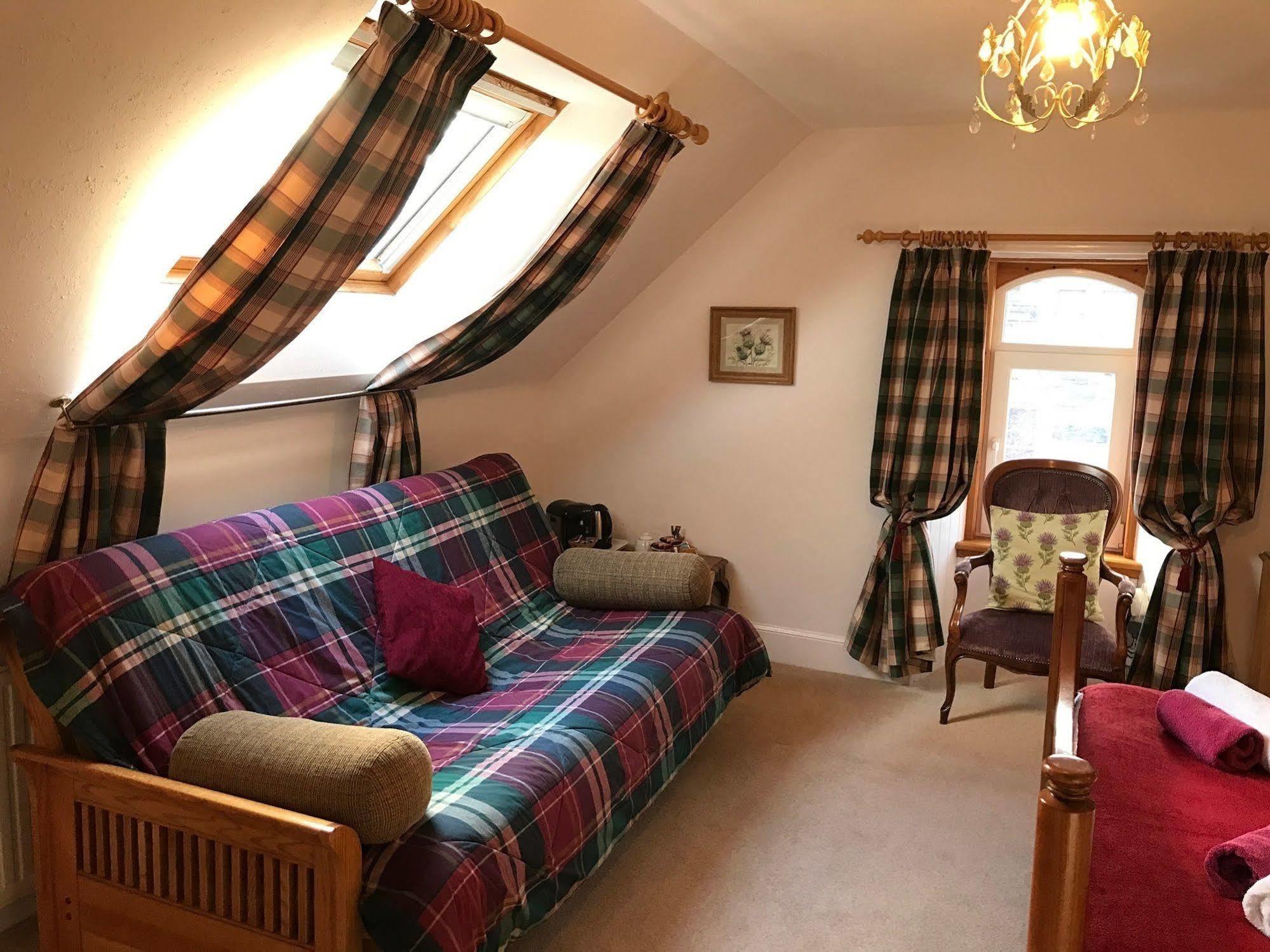 Rossmor Bed & Breakfast Grantown-on-Spey 외부 사진